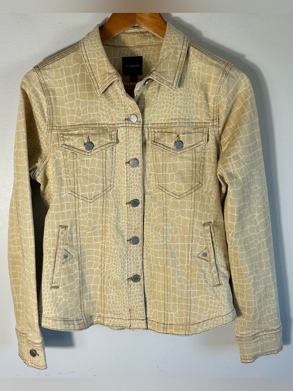 Liverpool Jeans Company Trucker Jacket Women’s Size S Snakeskin Print Stretch